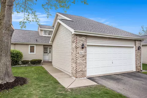 7607 Woodbridge, Portage, MI 49024