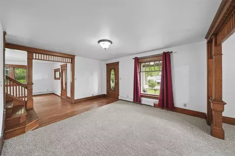 Living - 7331 Browns Lk, Jackson, MI 49201 photo 1 of 4