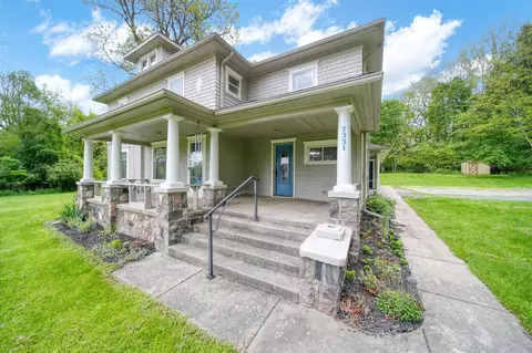 Exterior - 7331 Browns Lk, Jackson, MI 49201 photo 3 of 16