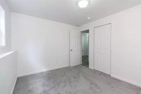 Bedroom - 126 Bluff, Buchanan, MI 49107 photo 5 of 6
