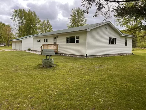 5260 Townhall, Beaverton, MI 48612