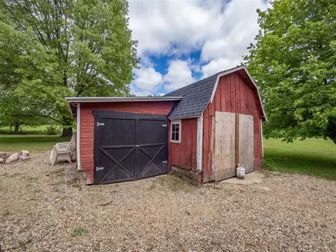 Exterior - 202 Second, Plainwell, MI 49080 photo 3 of 7
