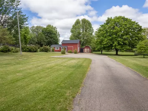 Exterior - 202 Second, Plainwell, MI 49080 photo 2 of 7
