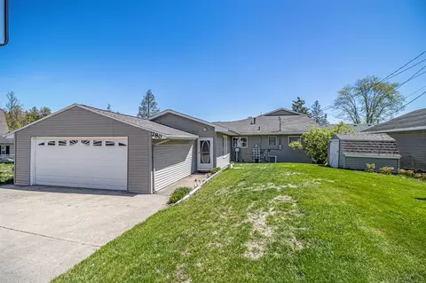 280 Rasmussen, Trufant, MI 49347