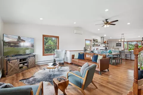 Living - 10200 Jerome, Jerome, MI 49249 photo 2 of 3