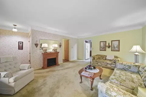 2074 Campbell, Jackson, MI 49202 photo 7