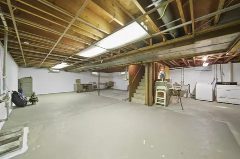 2074 Campbell, Jackson, MI 49202 photo 26