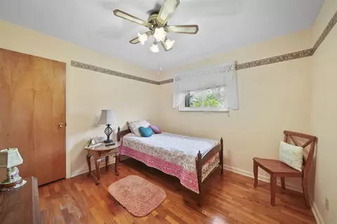 2074 Campbell, Jackson, MI 49202 photo 18