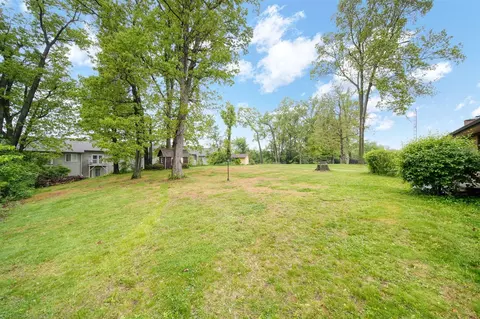 2074 Campbell, Jackson, MI 49202 photo 35