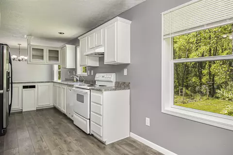 Kitchen - 7929 N 48th, Augusta, MI 49012 photo 1 of 1