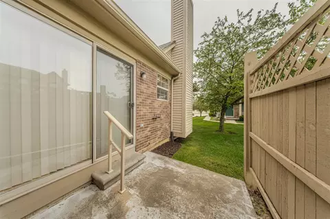 Exterior - 128 Commons, Saline, MI 48176 photo 5 of 7