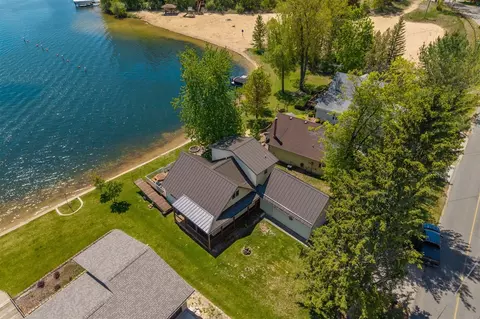 7945 W Royal, Canadian Lakes, MI 49346