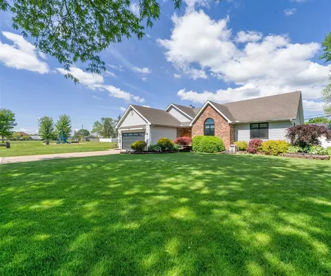 826 Jennie, Monroe, MI 48161