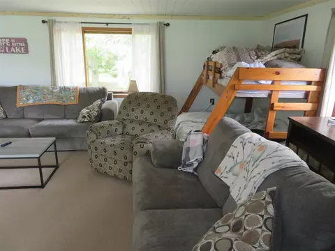 Living - 6248 Howard, Gladwin, MI 48624 photo 2 of 3