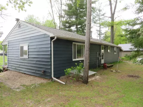 Exterior - 6248 Howard, Gladwin, MI 48624 photo 3 of 8