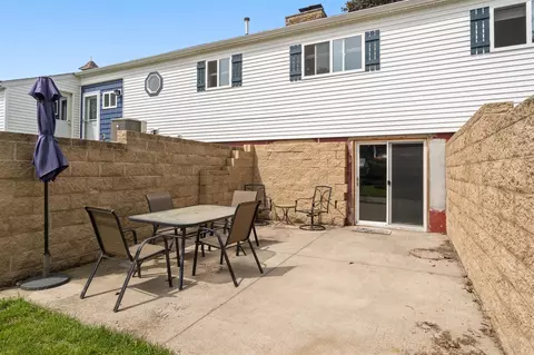 Exterior - 3401 Stella, Jackson, MI 49201 photo 3 of 10
