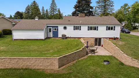 Exterior - 3401 Stella, Jackson, MI 49201 photo 10 of 10
