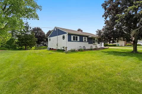 Exterior - 3401 Stella, Jackson, MI 49201 photo 2 of 10