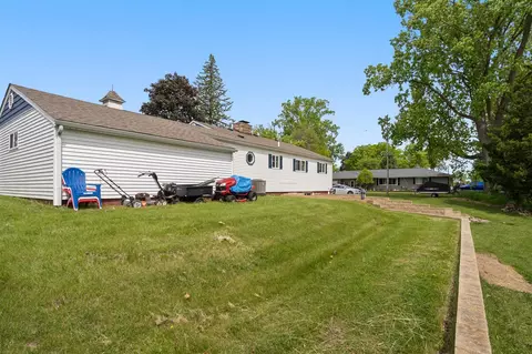 Exterior - 3401 Stella, Jackson, MI 49201 photo 9 of 10