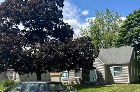 250 Fairfield, Battle Creek, MI 49015