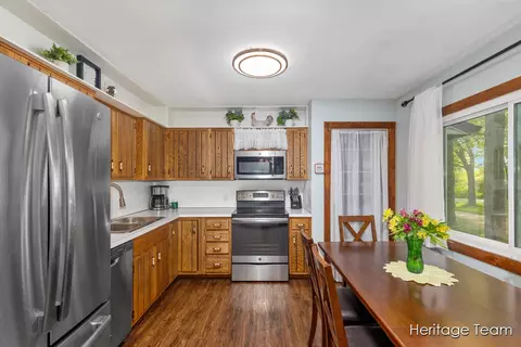 1287 103rd, Plainwell, MI 49080 photo 9