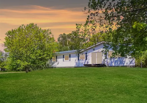 7530 W W Park, New Era, MI 49446