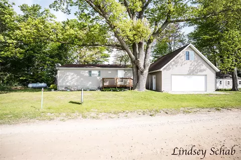 4647 Lakeview, Coral, MI 49322