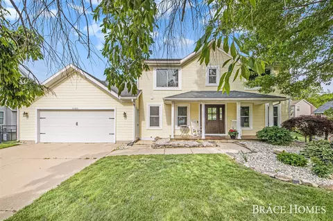 1090 Woodspointe, Byron Center, MI 49315