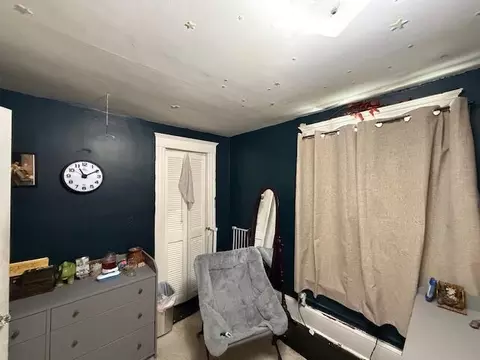 Bedroom - 816 Lincoln, Jackson, MI 49202 photo 2 of 5