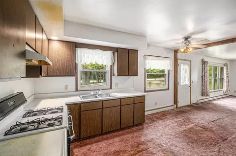 Kitchen - 6766 E Gale, Hesperia, MI 49421 photo 2 of 2