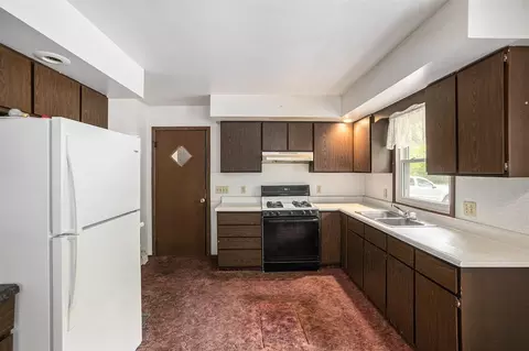 Kitchen - 6766 E Gale, Hesperia, MI 49421 photo 1 of 2