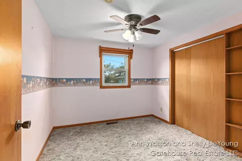 Bedroom - 171 Dickerson, Stanton, MI 48888 photo 1 of 2