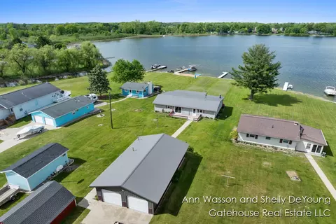 View/Area - 171 Dickerson, Stanton, MI 48888 photo 2 of 10