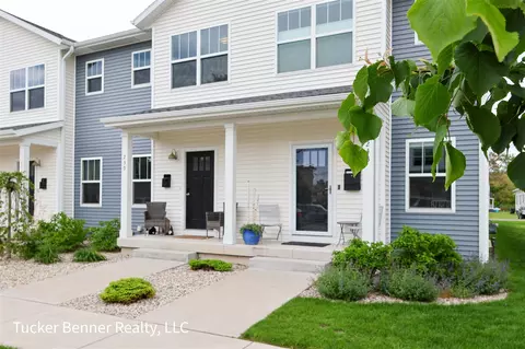 239 Monroe, Muskegon, MI 49441