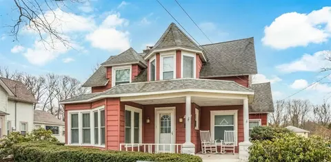724 Wilson, South Haven, MI 49090