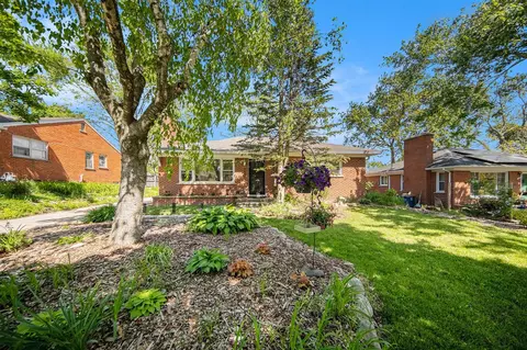 1537 Marian, Ann Arbor, MI 48103