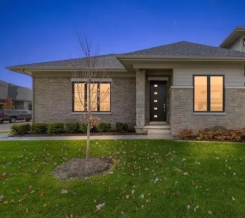 7467 Gramercy, West Bloomfield, MI 48322