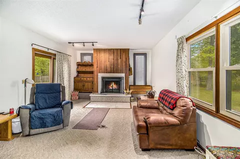 Living - 14055 Ruby, Big Rapids, MI 49307 photo 3 of 4