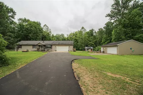21729 Pinhook, Mendon, MI 49072