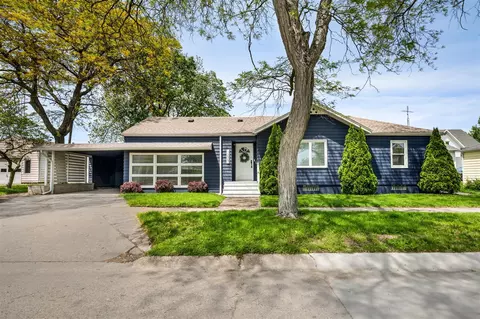 1223 Mohawk, Saint Joseph, MI 49085