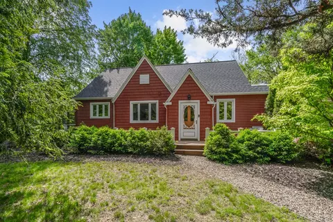 7938 E Battle, Creek, MI 49014