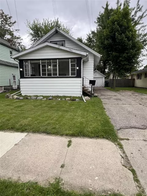 937 S Holmes, Lansing, MI 48912