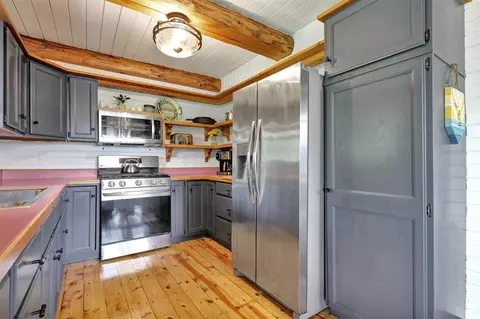 Kitchen - 3457 S Keefer, Lyons, MI 48851 photo 5 of 5