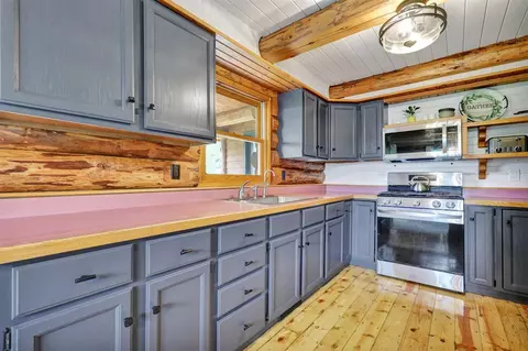 Kitchen - 3457 S Keefer, Lyons, MI 48851 photo 3 of 5