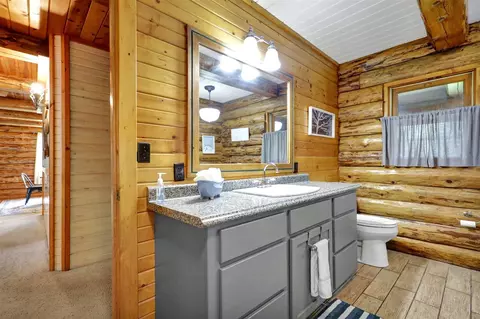 Bath - 3457 S Keefer, Lyons, MI 48851 photo 2 of 4