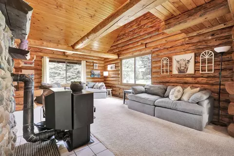 Living - 3457 S Keefer, Lyons, MI 48851 photo 3 of 3