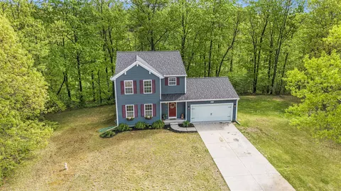 11889 Buck Holw, Gowen, MI 49326