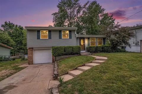 703 Sunbright, Portage, MI 49024