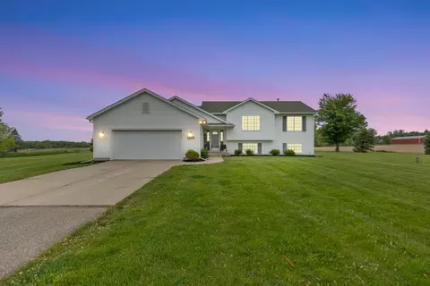 1443 140th, Wayland, MI 49348