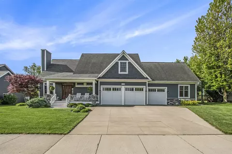 1328 Innisbrook, Holland, MI 49423